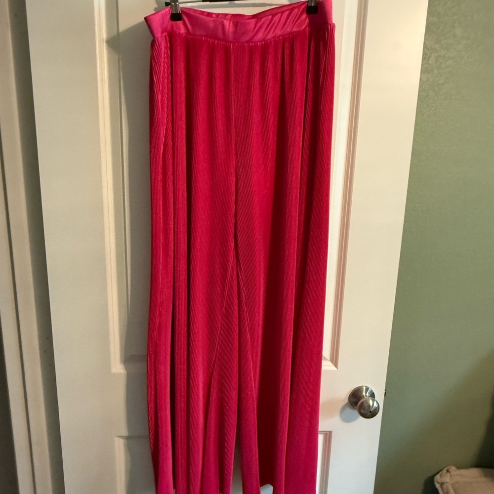 Torrid Fuchsia Pleated Trousers